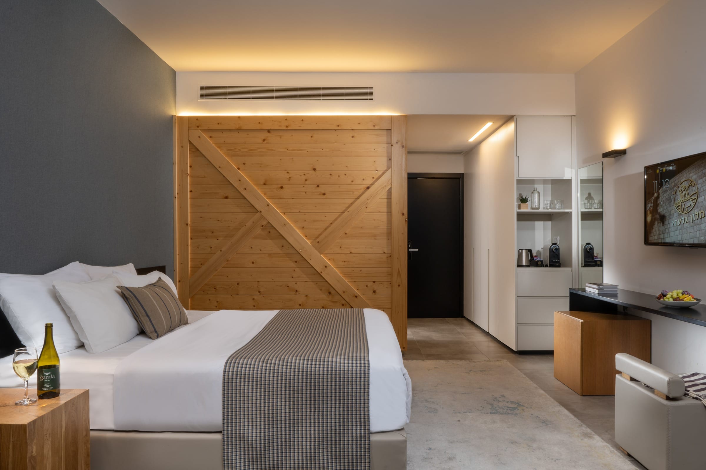 Kfar Giladi Hotel