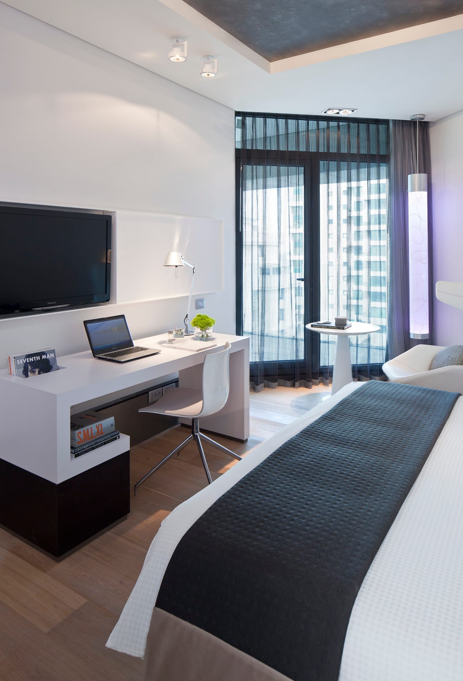 Royal Beach Hotel, image 2.2