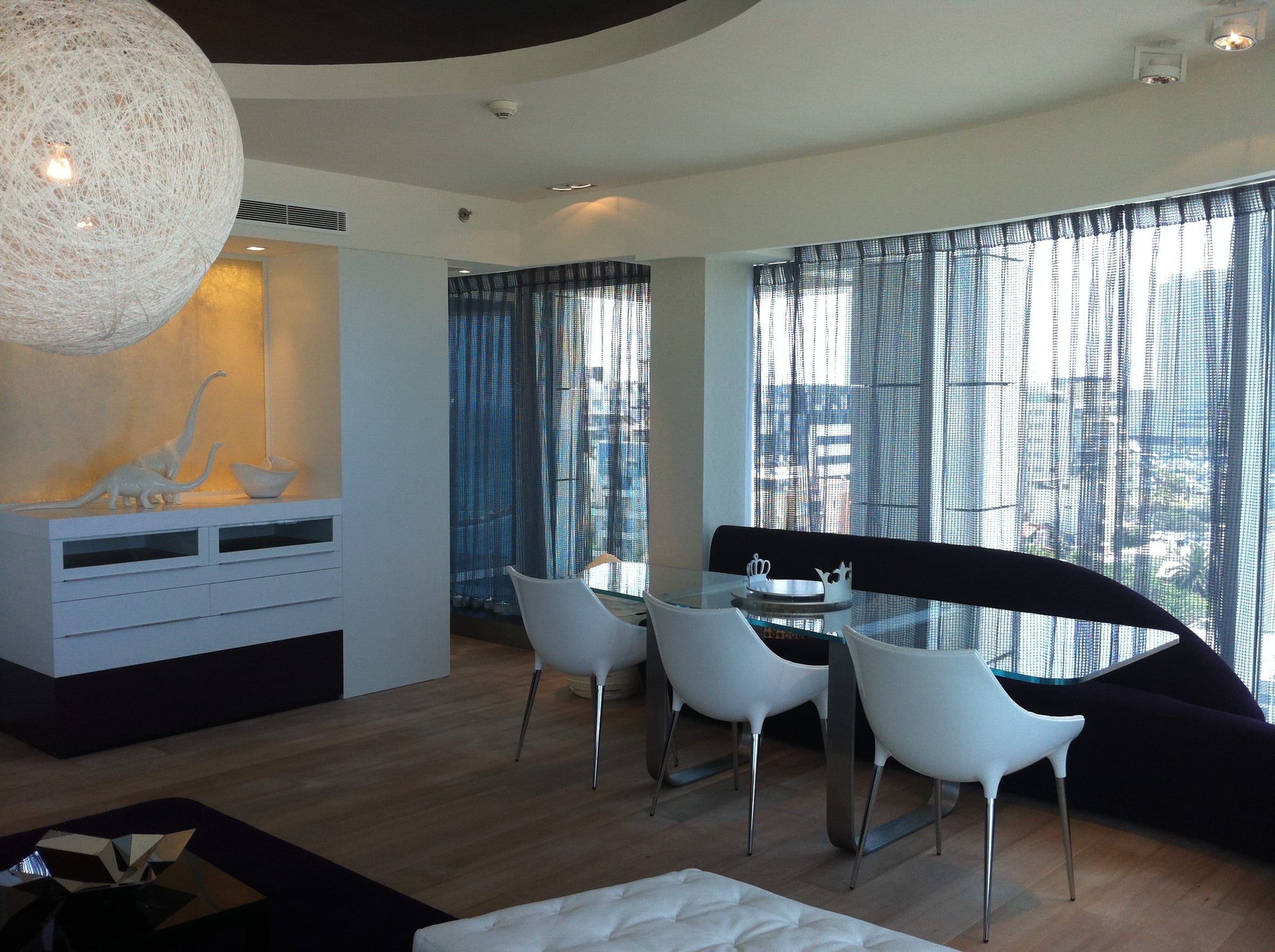 Royal Beach Hotel, image 5.2